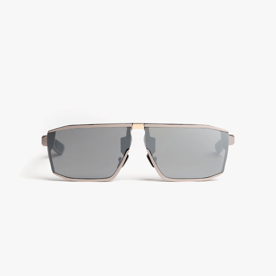 movitra phaenomenon 02

occhiali mascherina movitra

occhiali da sole specchiati

occhiali design futuristico

occhiali a lente continua

occhiali unisex made in italy

luxury sunglasses mask shape

occhiali mascherina 2025

movitra occhiali di lusso

